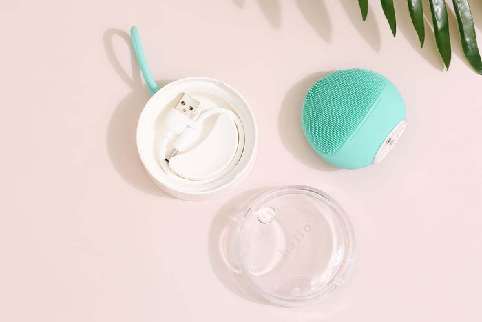 Máy rửa mặt Halio  