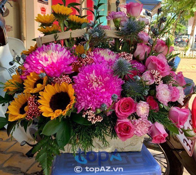 Sắc Màu Florist - Điểm hẹn của những đóa hoa rực rỡ