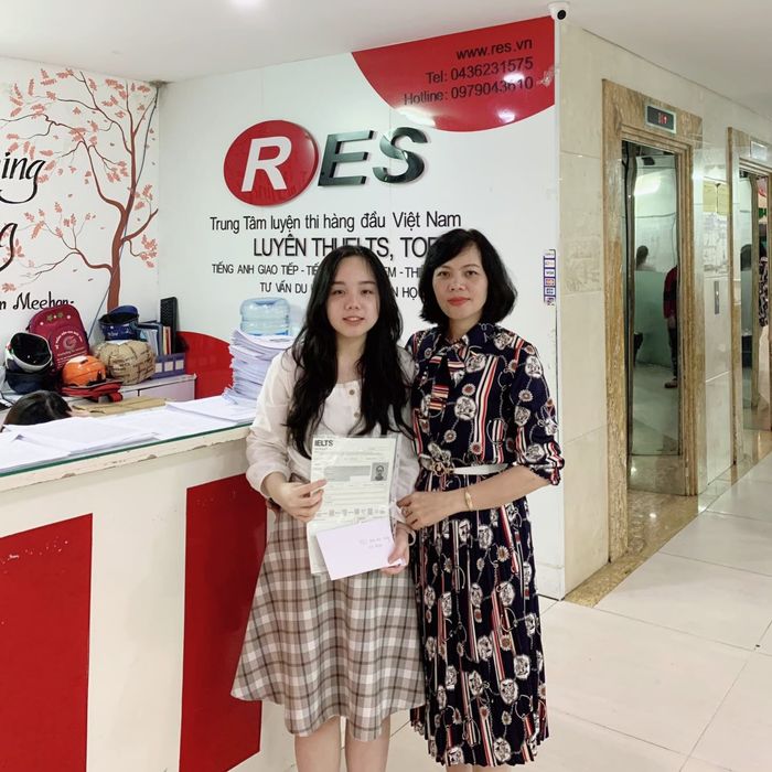 Hoạt động giảng dạy tại trung tâm RES