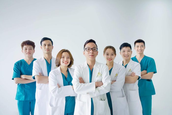 Nha Khoa Đông Á - Hình ảnh 2: Những nụ cười hoàn hảo được kiến tạo từ bàn tay tài hoa
