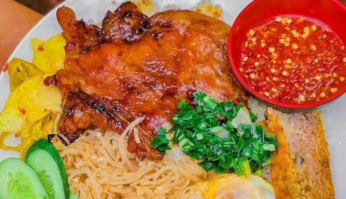 Cơm tấm Quận 10 - Tinh hoa ẩm thực đường phố