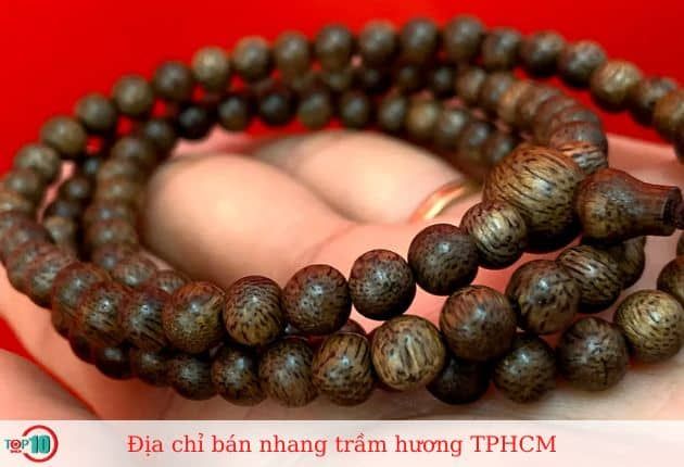 Trầm Hương Phi Long