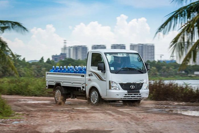 Hình ảnh nhà máy sản xuất hiện đại của Tata Motors