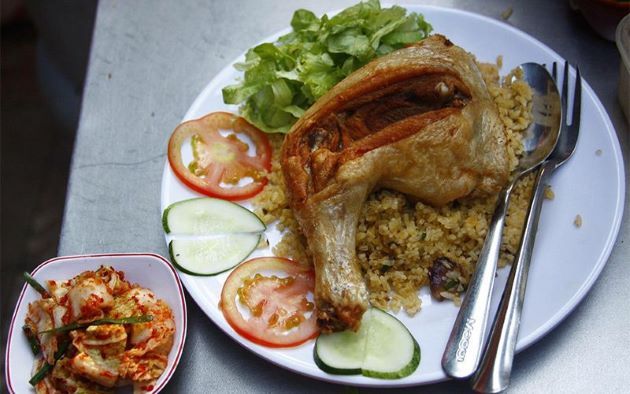 Cơm tấm Quận 10 - Hương vị truyền thống, giá cả bình dân