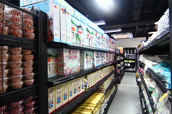 Kho nguyên liệu cao cấp và dụng cụ chuyên nghiệp tại Bakers' Mart Nhất Hương