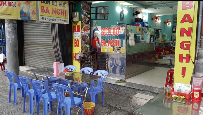 Hình ảnh không gian ấm cúng tại quán Bún Bò Huế Ba Nghị