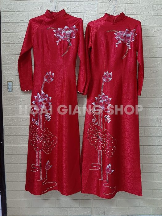 Hoài Giang - Thiên đường áo dài truyền thống