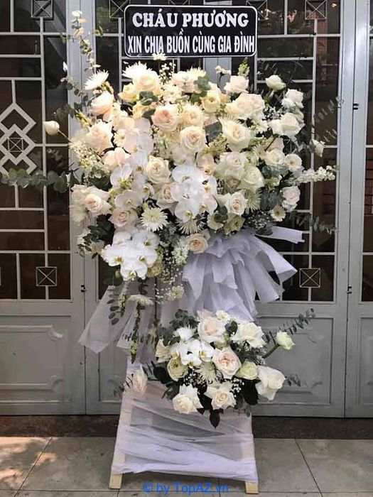 Địa chỉ cung cấp vòng hoa đám tang tại TP.HCM