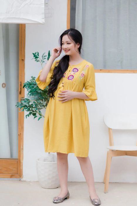 BST đầm bầu công sở thanh lịch tại EMUM