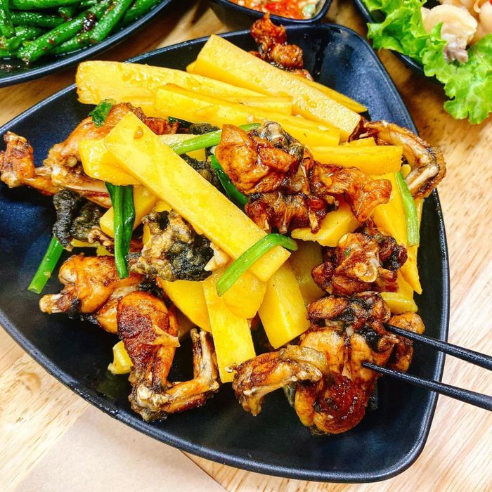 Góc nhìn quyến rũ từ Lẩu Mặp 177 Đội Cấn – Ảnh số 3