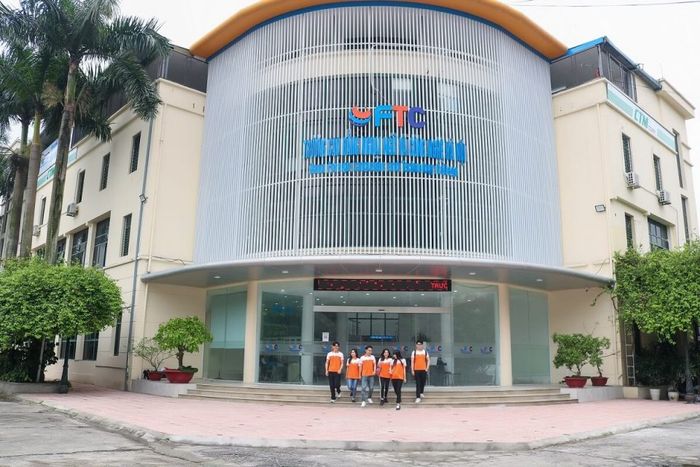 Hình ảnh Trường Cao đẳng Ngoại ngữ và Công nghệ Hà Nội