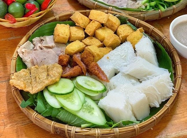 Nguyễn Tri Phương - Con đường hội tụ tinh hoa ẩm thực Sài Thành