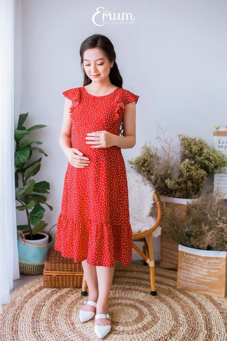 BST đầm bầu phong cách bánh bèo tại EMUM