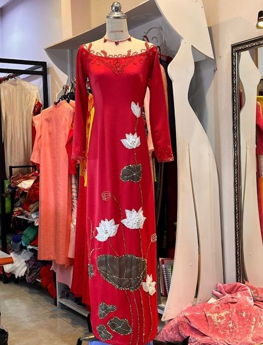 Áo dài Chú Ba - Tinh hoa áo dài Việt