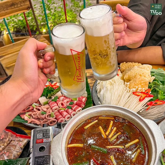 Bia ngon đặc trưng - điểm nhấn tạo nên thương hiệu Quán Nhậu Tự Do Phó Đức Chính.