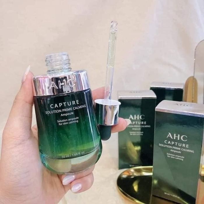 Bộ sưu tập mỹ phẩm đa dạng tại Yến Mậm Cosmetics