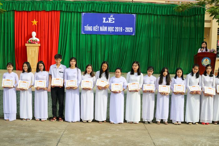 Trường THPT Long Mỹ - Hình ảnh 2