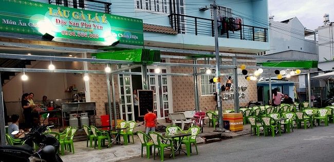 Lẩu Gà Lá É - Tinh hoa ẩm thực gà thảo mộc