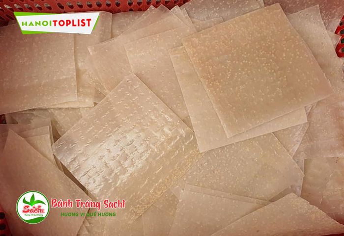 quy-trinh-san-xuat-banh-trang-chuyen-nghiep-tai-banh-trang-sachi-Tripi-1