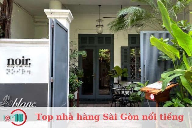 Không gian trải nghiệm độc đáo – Nhà hàng Noir