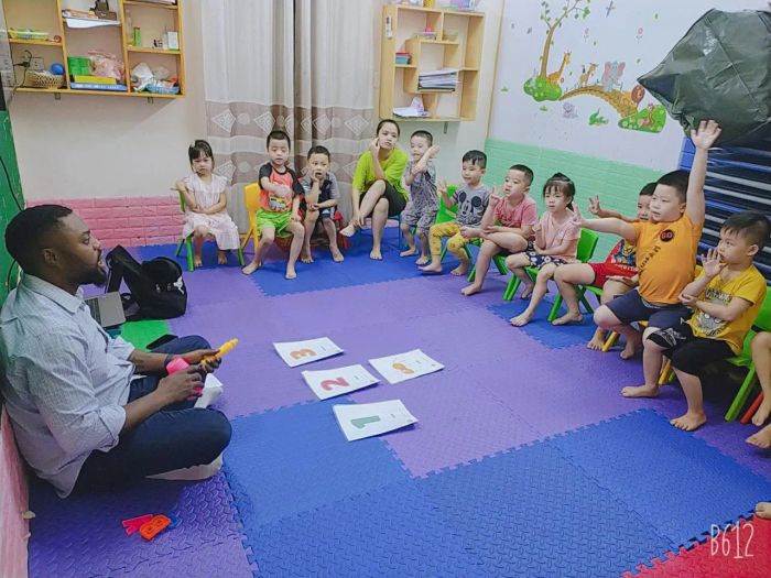 Mầm non Rainbow ảnh 2 - Khu vui chơi sáng tạo an toàn