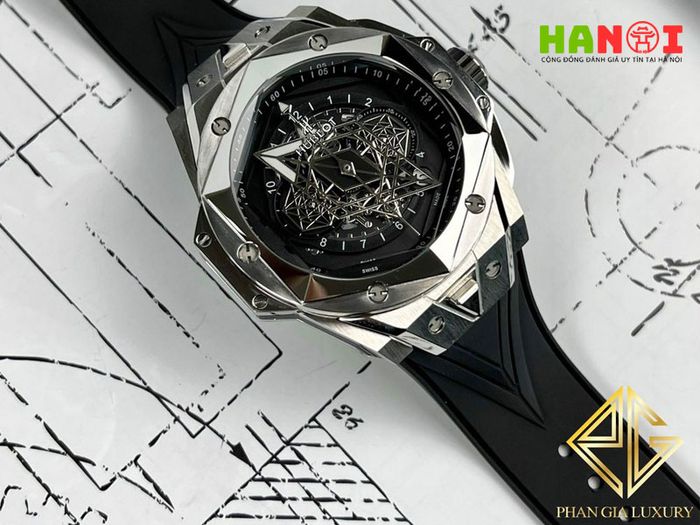 chat-luong-la-uu-tien-hang-dau-cua-phan-gia-luxury-Tripi