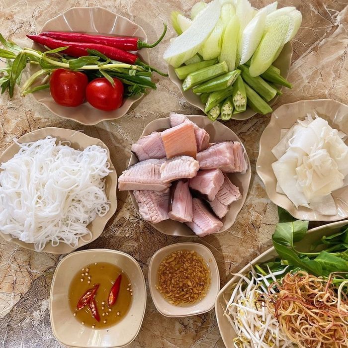 Không gian ấm cúng tại Lẩu Cá Đuối 66 - Ảnh 2