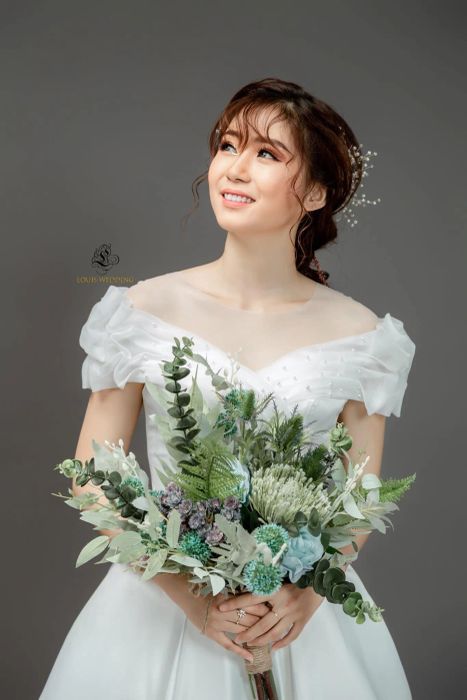 Nét duyên dáng được tôn vinh bởi Louis Wedding Studio