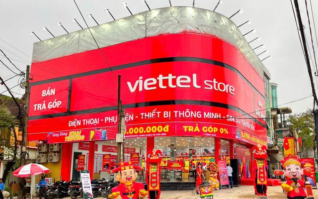 Hình ảnh không gian trải nghiệm MacBook tại Viettel Store