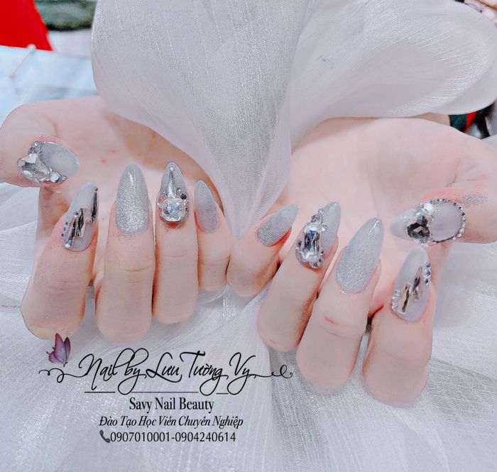 Savy Nail ảnh 1 – Góc sáng tạo đầy cảm hứng tại nơi khơi nguồn cho sự nghiệp làm đẹp.