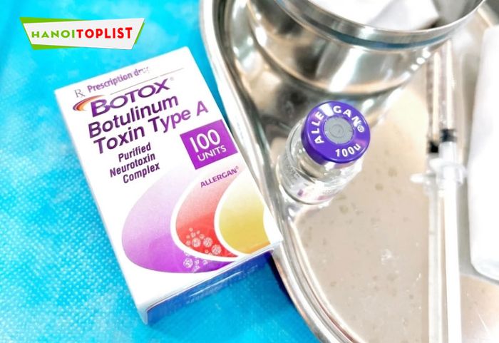 phuong-phap-tiem-botox-gon-ham-tham-my-khong-phau-thuat-Mytour