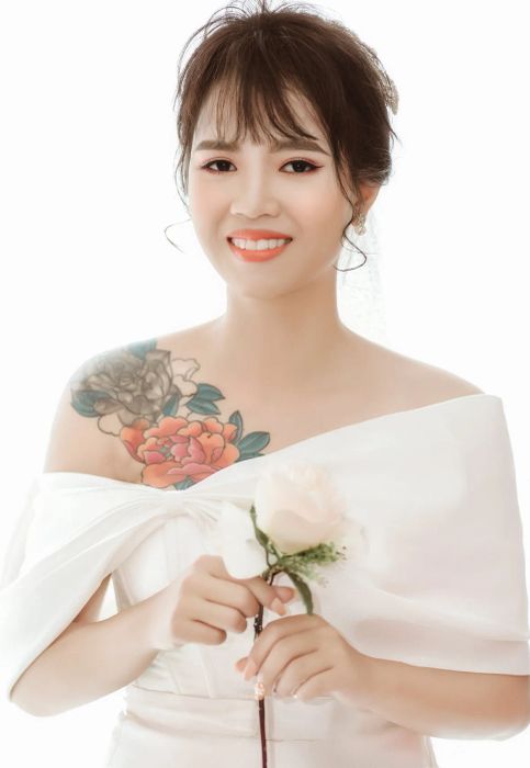 Khoảnh khắc tỏa sáng cùng Công Hiếu Studio
