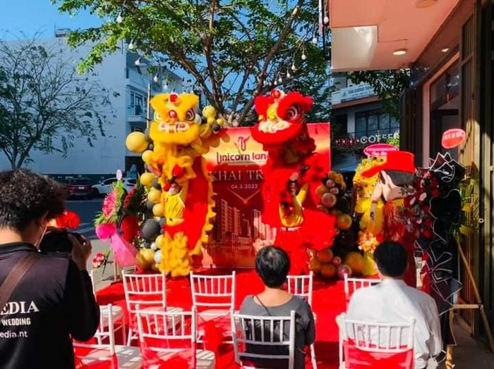 Khoảnh khắc ấn tượng của Đoàn Lân Sư Rồng Hào Hùng trong biểu diễn