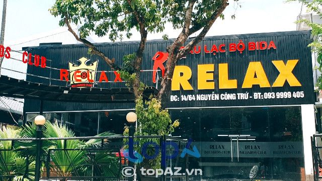 CLB Bida Relax là một trong những quán bida chất lượng hàng đầu tại Tp. Huế, nổi bật không chỉ bởi không gian đẹp mà còn bởi dịch vụ tận tâm và chất lượng bàn bida tuyệt vời, mang đến trải nghiệm chơi bida thú vị cho mọi người.
