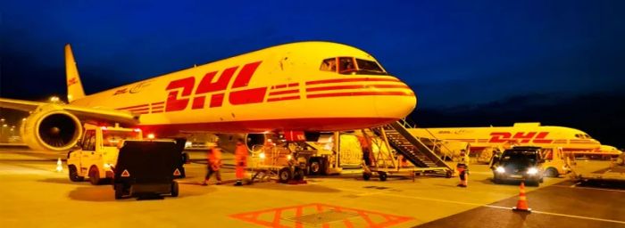 Hình ảnh đặc trưng: Tập Đoàn Deutsche Post DHL Group - Biểu tượng logistics toàn cầu