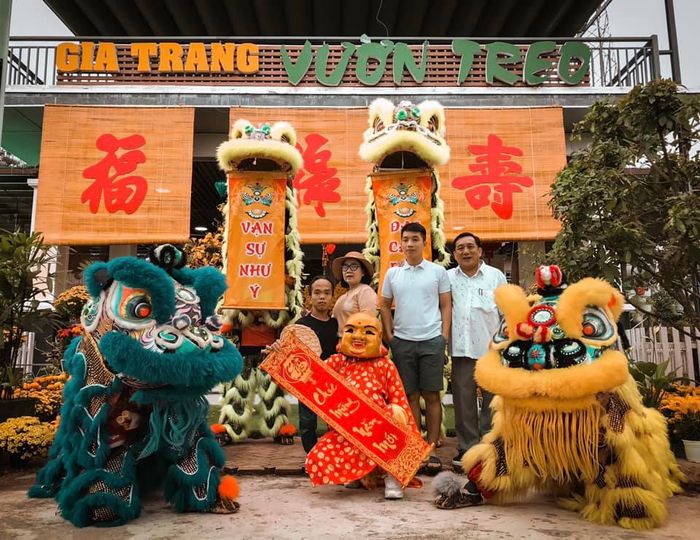 Khoảnh khắc biểu diễn đầy ấn tượng của Thanh Long Đường