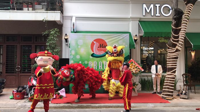 Những khoảnh khắc tỏa sáng của đội Lân Sư Rồng Minh Yên Long