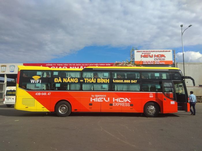 Hình ảnh xe giường nằm cao cấp Hiếu Hoa