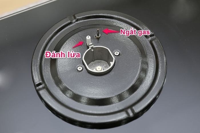 Bếp gas âm Electrolux EGT9637CK