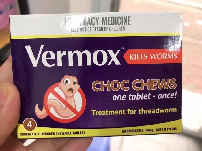 Hình ảnh chi tiết thuốc tẩy giun Vermox chính hãng từ Úc