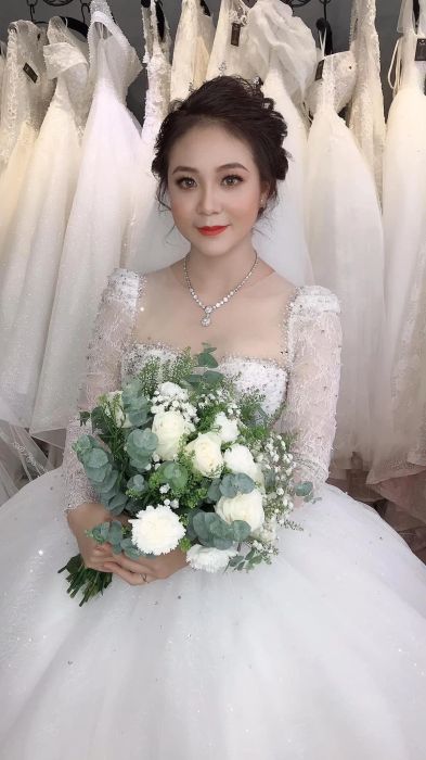Vẻ đẹp thanh lịch qua bàn tay nghệ thuật của Áo cưới Hảo Bridal