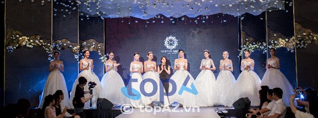 Địa chỉ vàng cho thuê váy cưới chất lượng tại Hà Nội