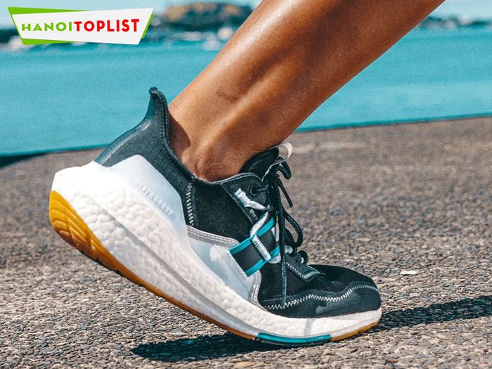 giay-adidas-chinh-hang-times-city-Tripi