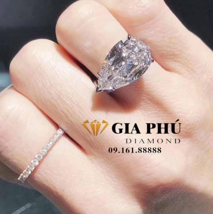 Bộ sưu tập nhẫn cưới lấp lánh tại Gia Phú Diamond