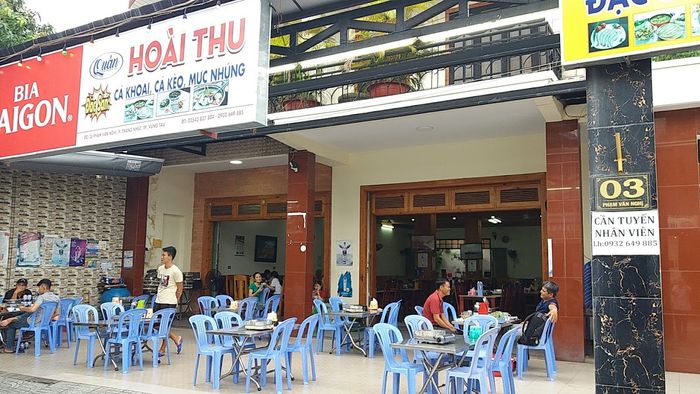 Không gian ấm cúng tại Lẩu Cá Hoài Thu - Ảnh 2