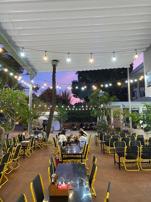 Không gian thoáng đãng với view ấn tượng
