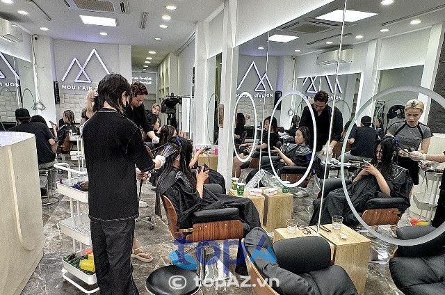 Salon làm tóc tại quận 10 chất lượng, uy tín