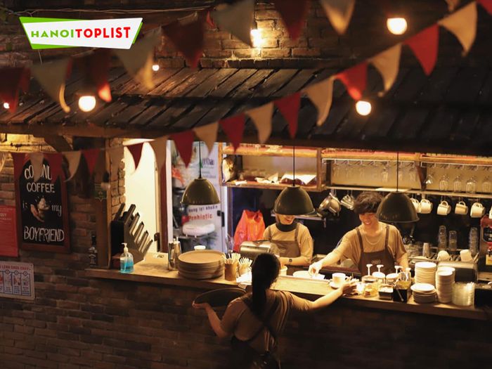 xofa-cafe-bistro-quan-cafe-xuyen-dem-hot-nhat-Tripi
