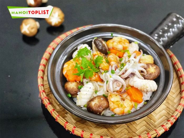 anbinhfood-dia-chi-com-hai-san-uy-tin-Mytour