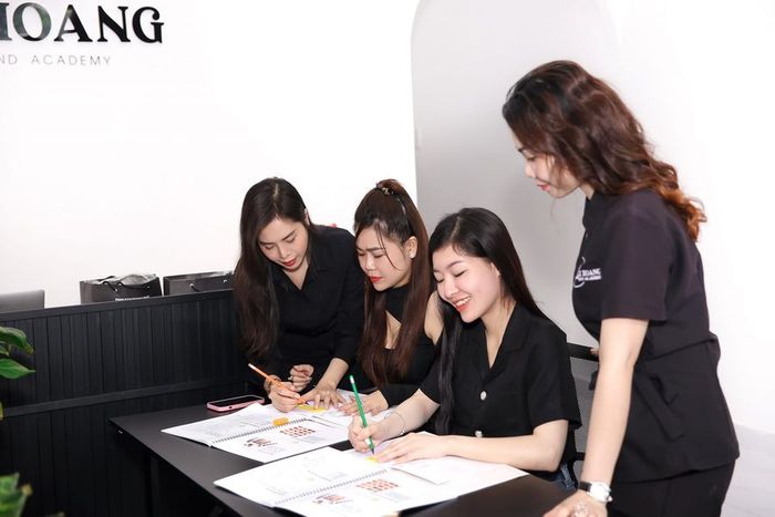 Phun Xăm Thẩm Mỹ Lê Hoàng ảnh 1